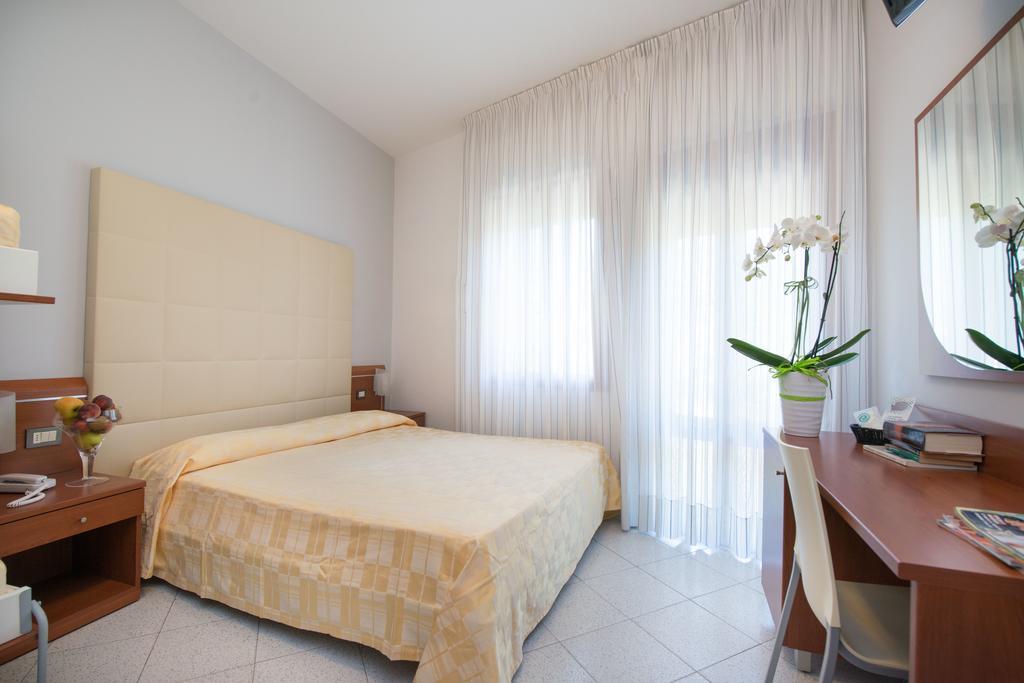 Albergo Arcobaleno Sottomarina Oda fotoğraf