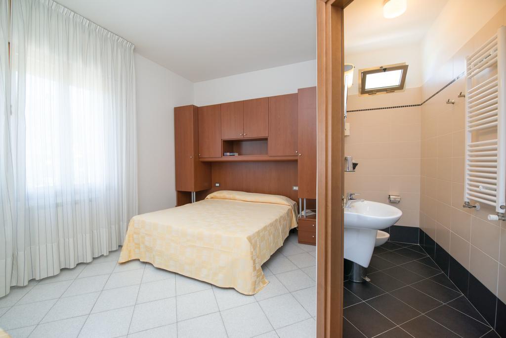 Albergo Arcobaleno Sottomarina Oda fotoğraf