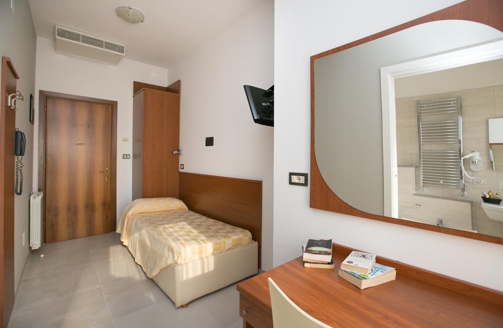 Albergo Arcobaleno Sottomarina Dış mekan fotoğraf